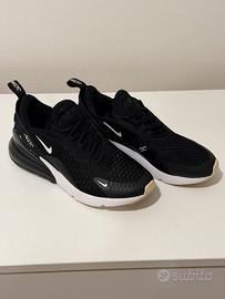 Scarpe Nike Air270 nere