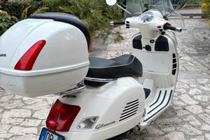 Vespa gts 300 ie