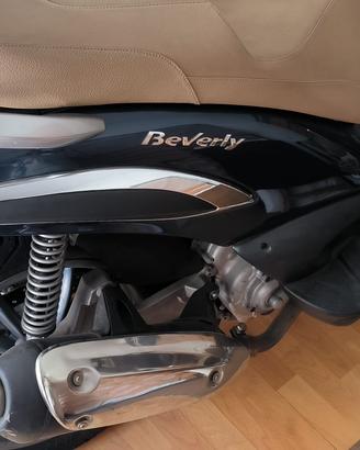 Piaggio Beverly Tourer 300