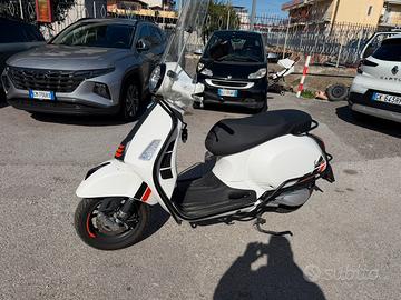 Piaggio gts 300