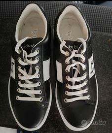 scarpe da ginnastica 