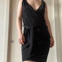 Vestito nero emporio armani