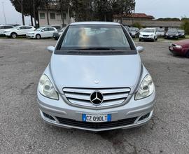 MERCEDES-BENZ B 180 CDI Sport