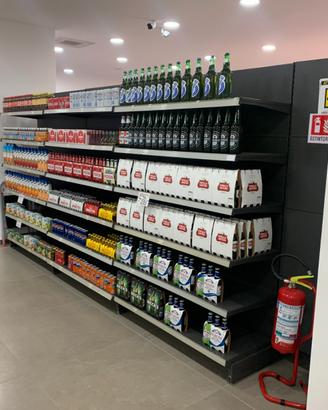 Attrezzatura completa supermercato