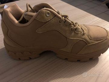 scarpe unisex misura 40