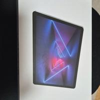 Tablet  NewMetab p40  10.1 con schermo crepato 