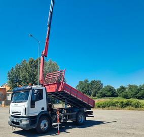 Iveco EUROCARGO 120 E 18 Con GRU FASSI