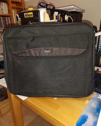Borsa Notebook