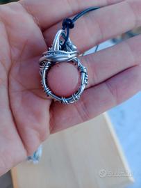 ciondolo con cabochon rosa