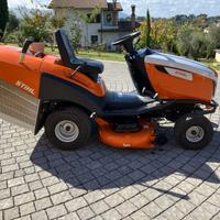 Trattorino Rasaerba STIHL RT5112Z