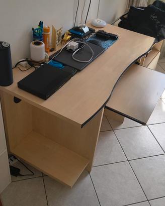 Scrivania color miele moderna 