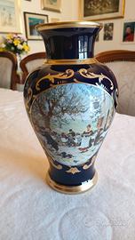 Vaso in porcellana Capodimonte blu cobalto ed oro 
