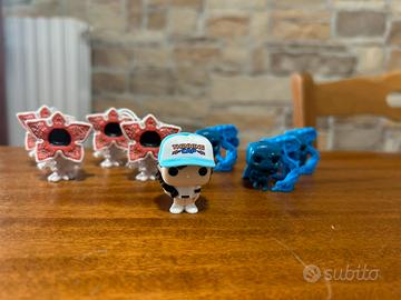 8 mini funko pop