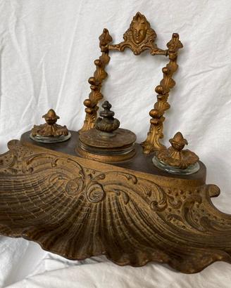 Raro calamaio antico in bronzo