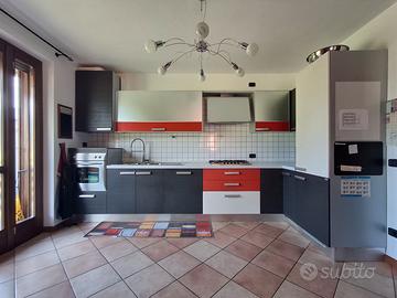 Cucina completa ad angolo moderna  Gatto