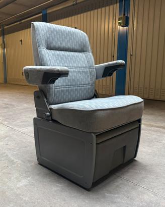 Sedile singolo con frigo 12v VW t4 Multivan ‘94