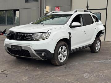 DACIA DUSTER per ricambi usati K9KG6
