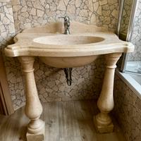 Lavandino in travertino da blocco unico