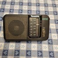 Radio Panasonic modello RF- 544