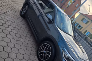 bmw x1  sdrive 18i 