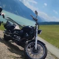 Yamaha XVS 650 Drag Star