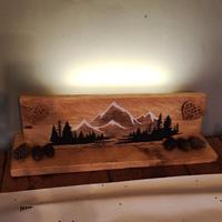 decorazione in legno fatta a mano montagne