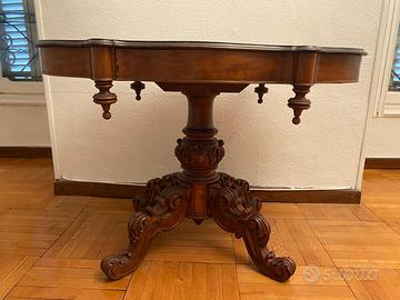 Tavolino a biscotto metà Ottocento