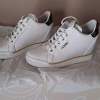 sneakers donna guess con zeppa