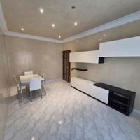 Fuorigrotta - Via Diocleziano - 3 Vani - 80 Mq