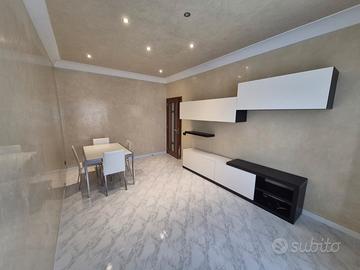 Fuorigrotta - Via Diocleziano - 3 Vani - 80 Mq