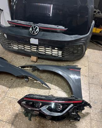 Disponibile ricambi Volkswagen golf 8 GTI