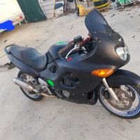 Suzuki gsx750f 2002