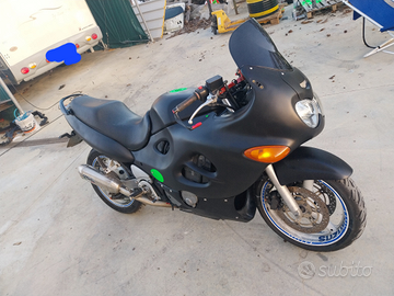 Suzuki gsx750f 2002
