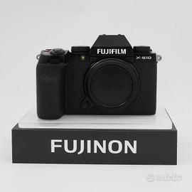 Fujifilm X-S10 Body Usata 21.043 Scatti