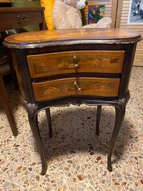 Tavolino piccola cassettiera in maggiolino