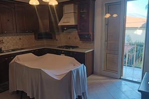 Carini appartamento 5 vani