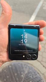 Samsung Galaxy Z Flip 5 256GB – Pieghevole Top – P