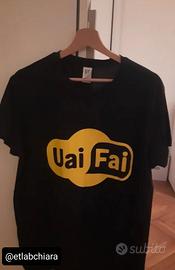 T-shirt in cotone con grafica