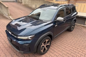 Dacia Bigster 1.2 mild hybrid-G Journey 140cv PARI