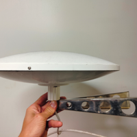 Antenna TV completa di staffa