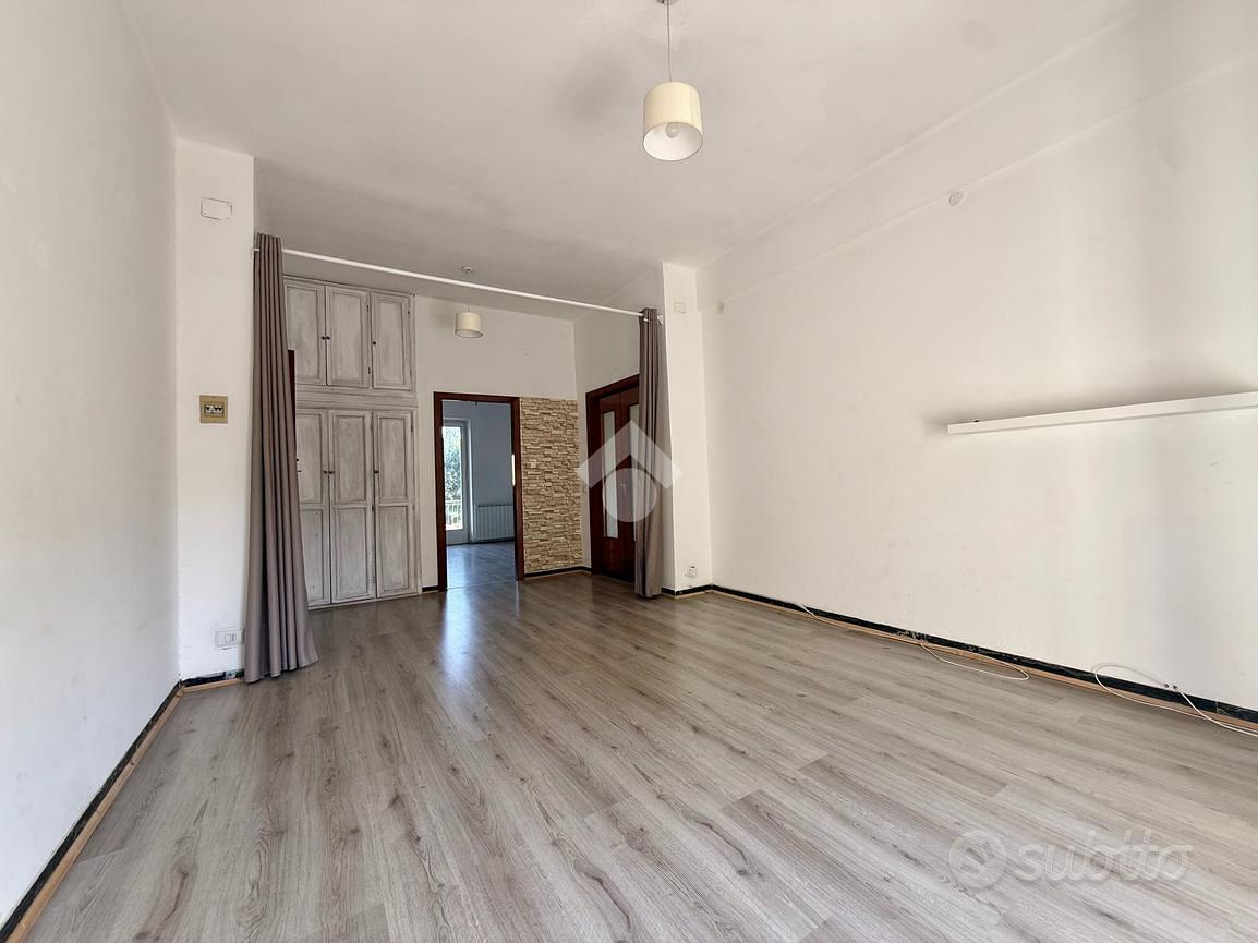 Appartamento – Massa, Poggiolo - Vista 2