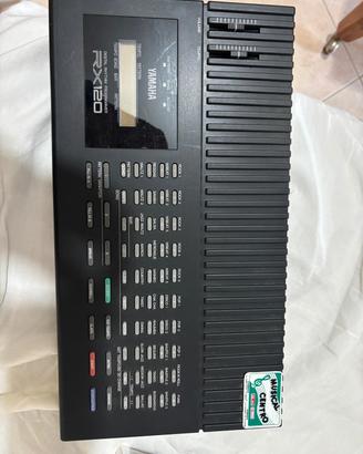 Drum machine Yamaha RX 120