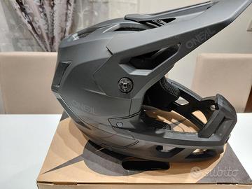 Casco  integrale bici O'Neal .