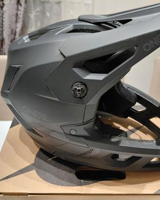 Casco  integrale bici O'Neal .