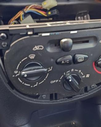 Comandi riscaldamento PEUGEOT 206 del 2004