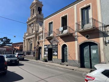 CASA SEMINDIPENDENTE A GIARRE