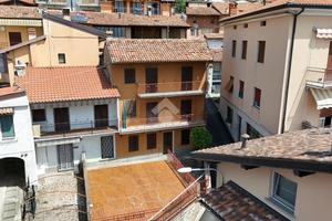 CASA SEMINDIPENDENTE A PREDORE
