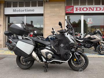 Honda X-ADV 750 TRAVEL EDITION