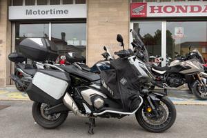 Honda X-ADV 750 TRAVEL EDITION