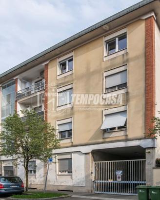 AMPIO APPARTAMENTO RISTRUTTURATO